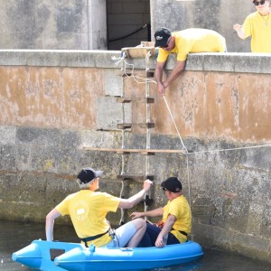 TEAM BUILDING CODES ROUSSEAU L’ÉQUIPE JAUNE DANS LA DOUVE JEUX ESPRIT FORT BOYARD AU FORT LOUVOIS