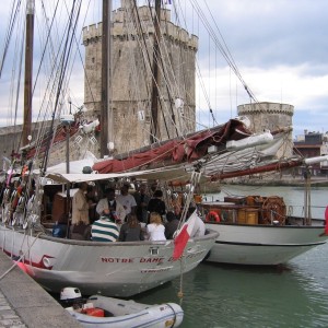 DINER A QUAI SNCF 2 VOILIERS